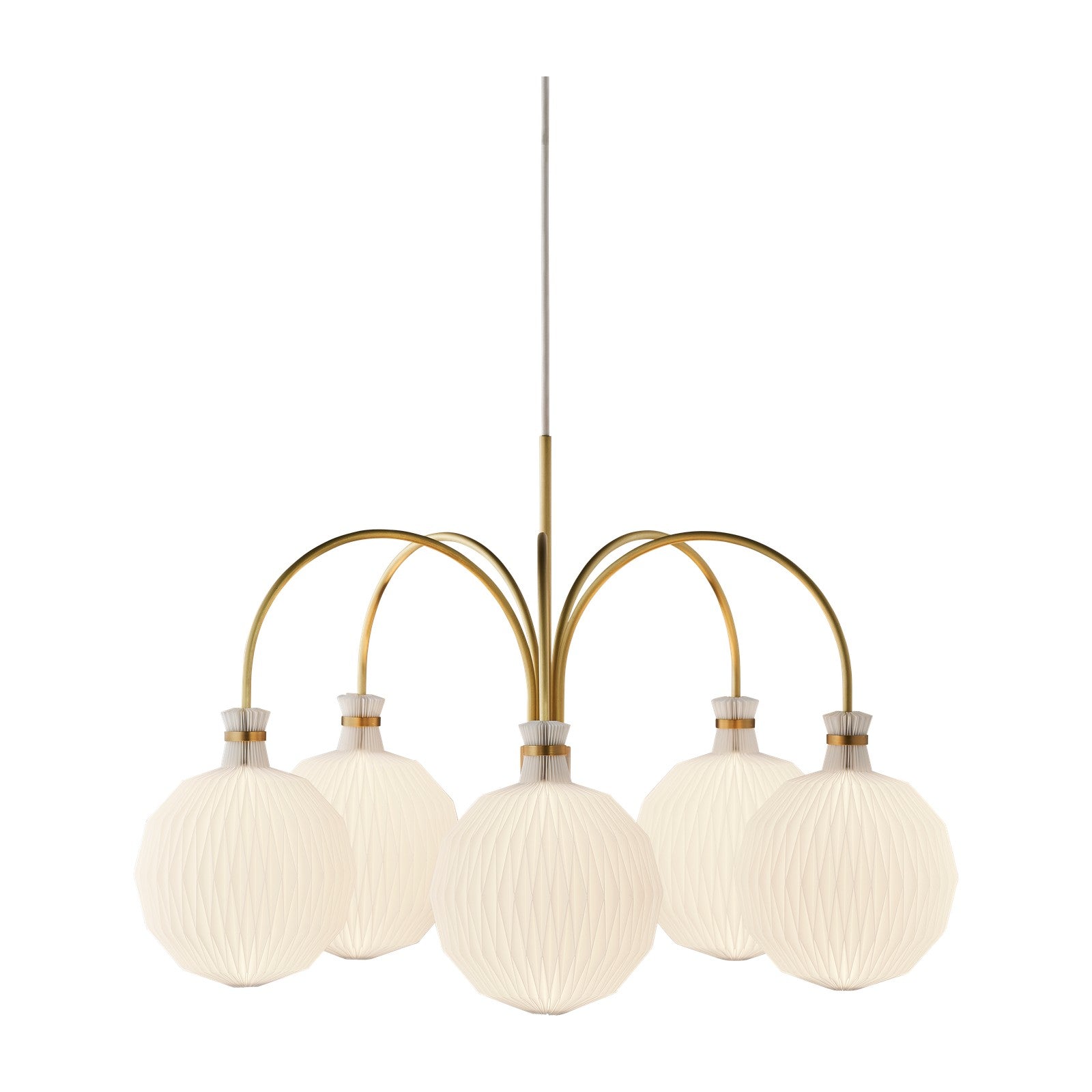 Modell 101 Chandelier KAARE KLINT Legacy Pendelleuchte von LE KLINT, Detailaufnahme auf Weiss