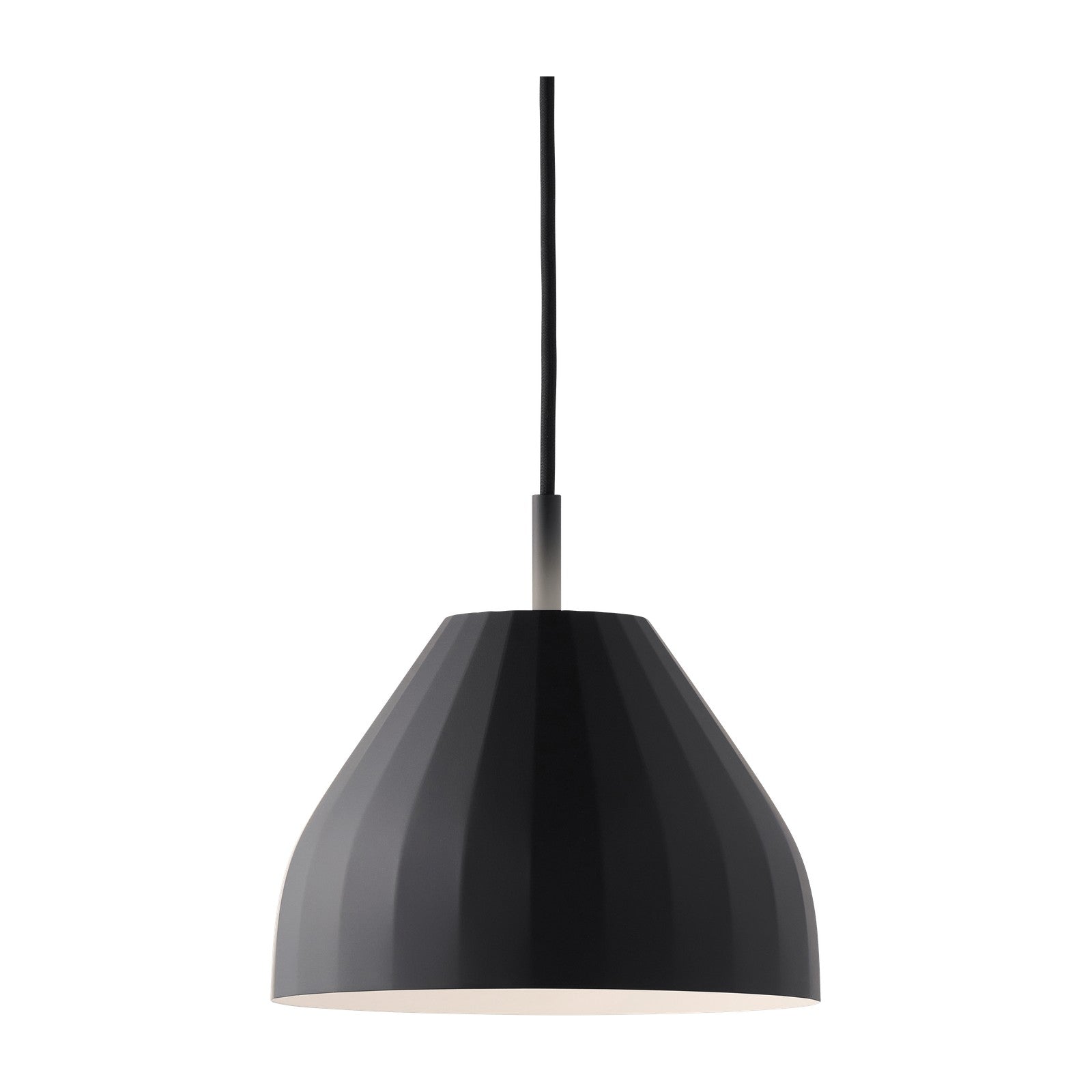 Modell 140 Facet Pendelleuchte von LE KLINT, weitere Ansicht auf Weiss