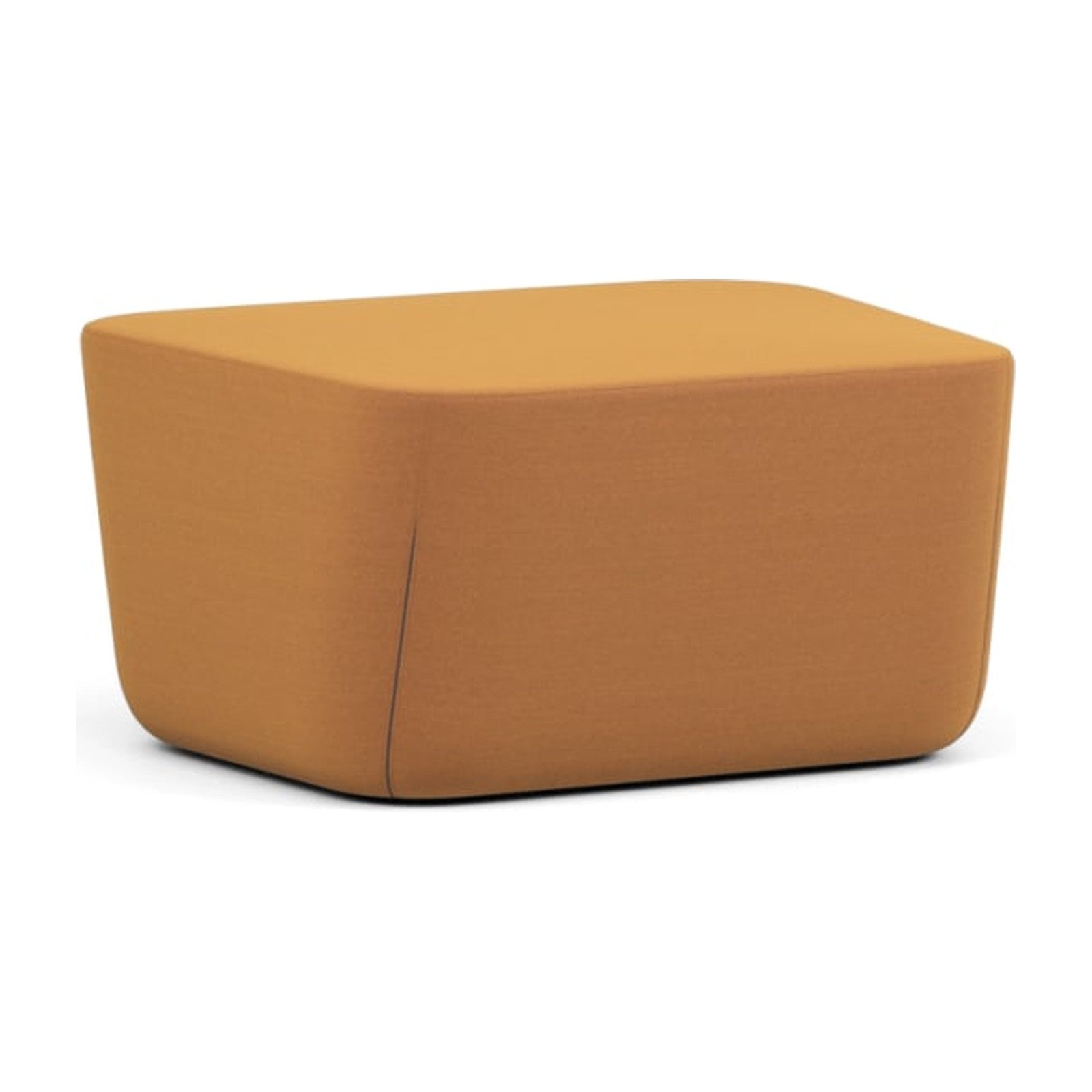 Revolve Pouf von Prostoria, freigestellt vor weissem Hintergrund, Schrägansicht von vorne.