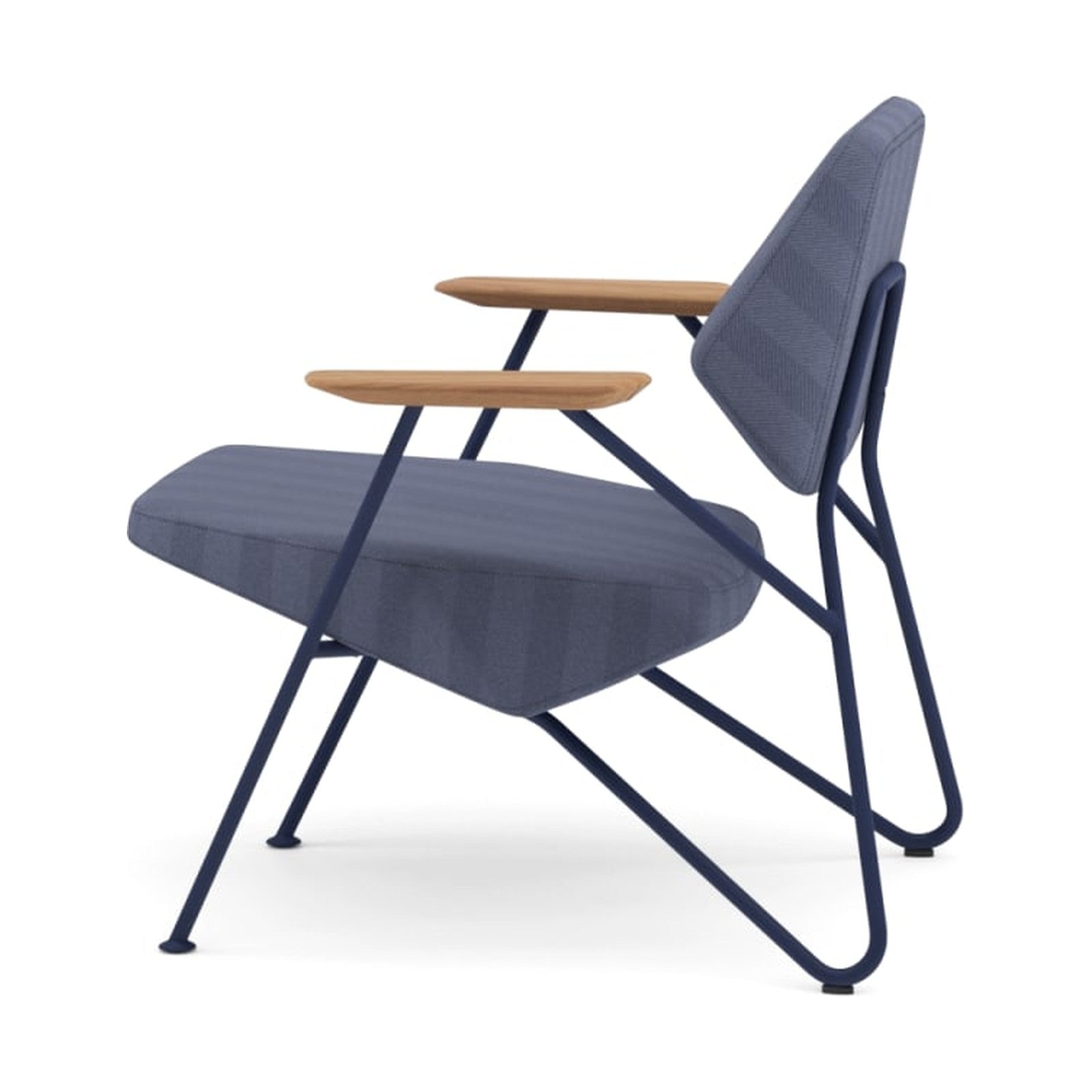 Polygon Loungesessel | Outdoor von Prostoria, freigestellt vor weissem Hintergrund, Ansicht von schräg hinten.