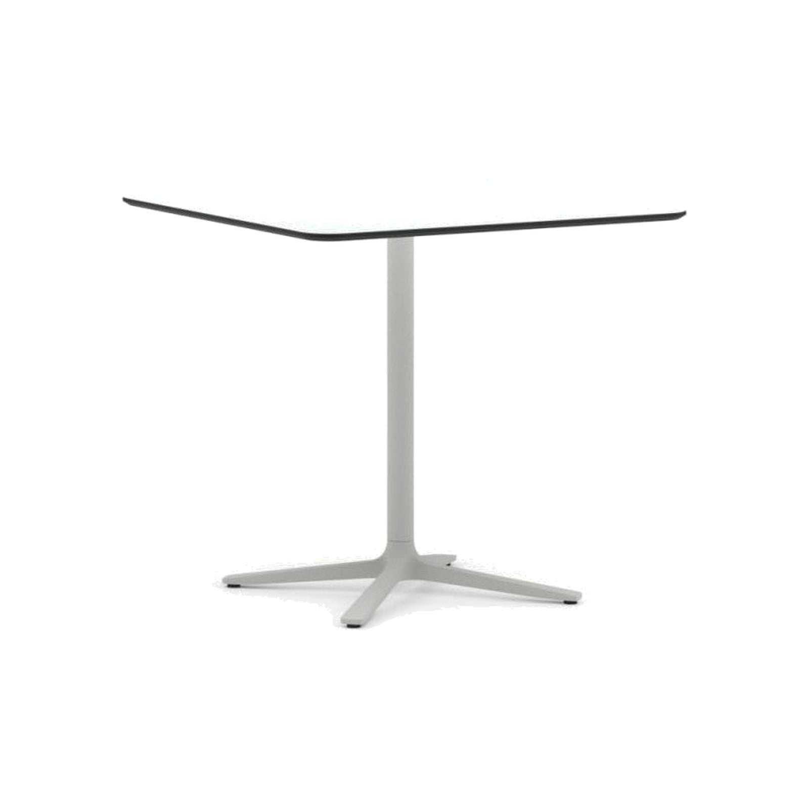 Trifidae Tisch | Outdoor von Prostoria, freigestellt vor weissem Hintergrund, Schrägansicht von vorne.