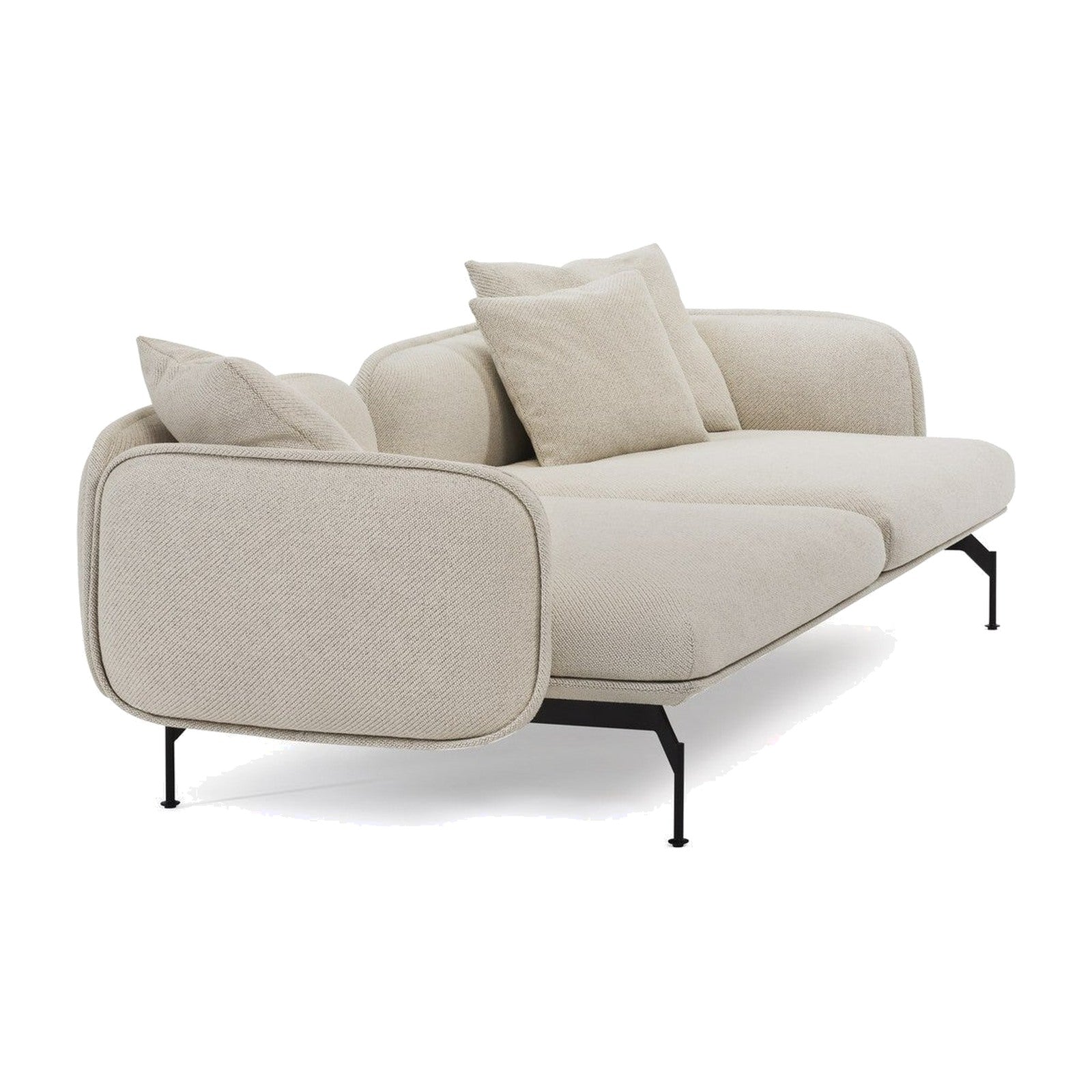 Echo Sofa | 2,5-Sitzer von Prostoria, freigestellt vor weissem Hintergrund, Ansicht von schräg hinten.