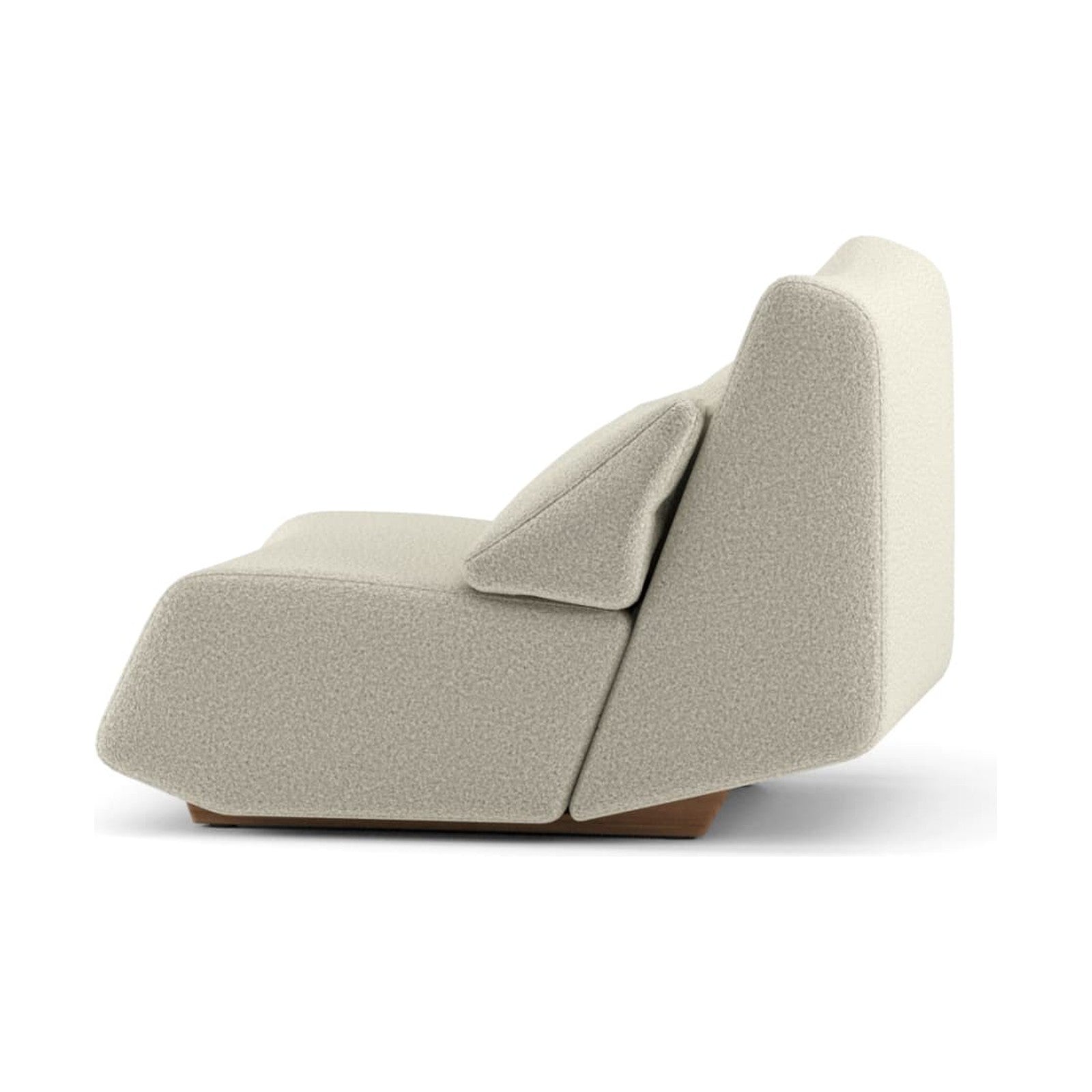 Absent XS Loungesessel | Outdoor von Prostoria, freigestellt vor weissem Hintergrund, Ansicht von schräg hinten.