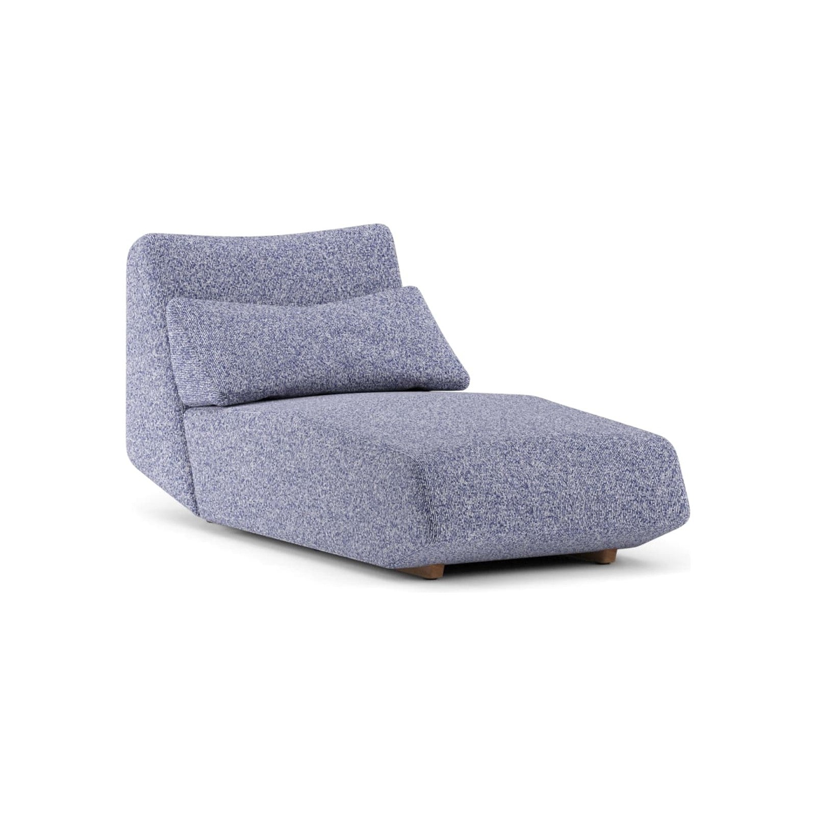 Absent XS Chaiselongue | Outdoor von Prostoria, freigestellt vor weissem Hintergrund, Schrägansicht von vorne.