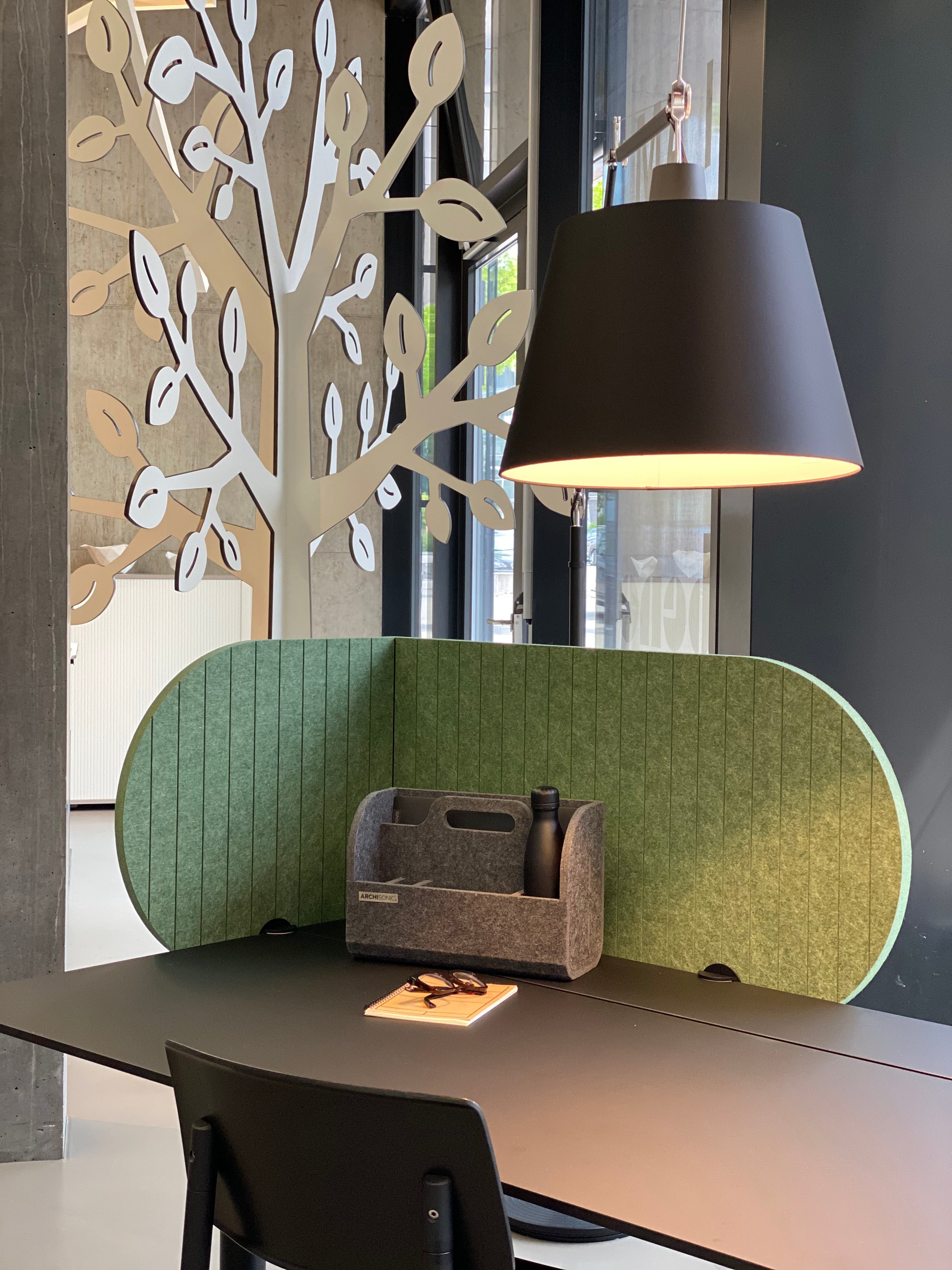 Arbeitsplatztrenner Half Moon – Akustische Tischtrenner – Produktabbildung 7