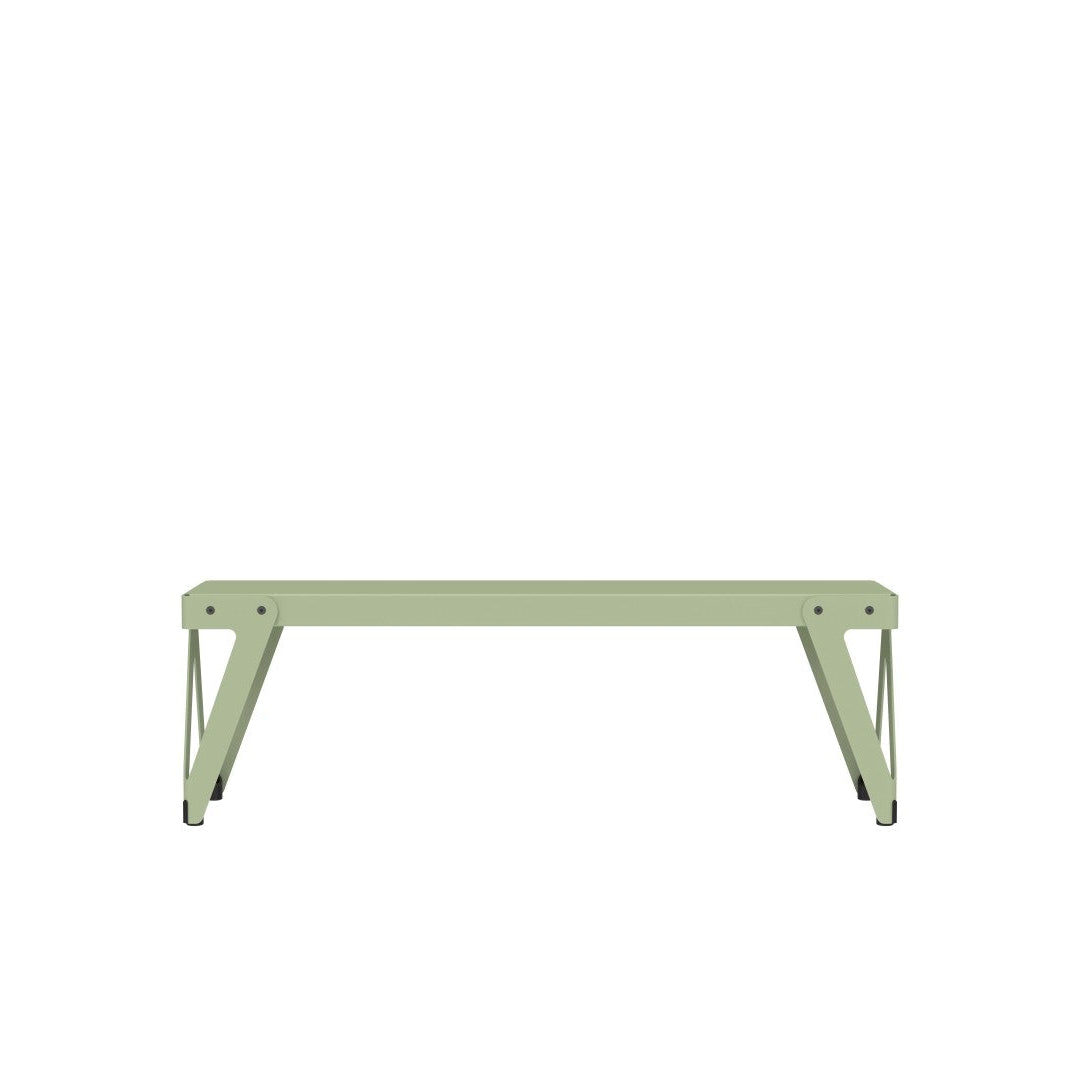 Lloyd Bench – Bank – Schreibtisch mit graugrüner Tischplatte und stabilen, schrägen Füßen. Minimalistisches Design ohne Dekoration.