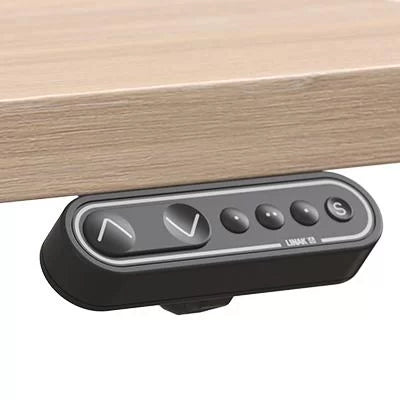 Motion | Bench – Bench-Arbeitsplatzsystem – Elektronischer Steuerungstaster in Schwarz mit fünf Tasten, montiert unter einer Holzplatte.