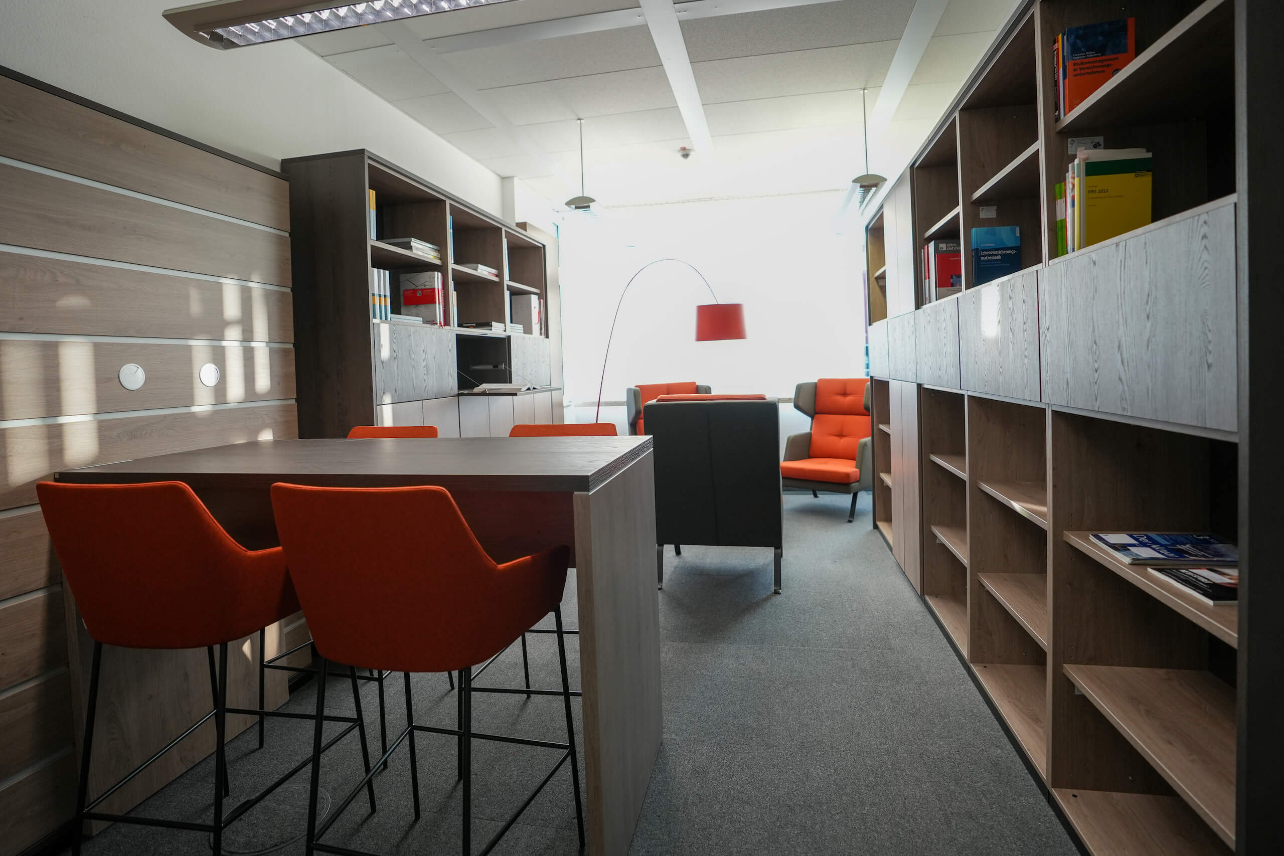 Bürogestaltung mit Van-Esch und FM Büromöbel | Wir erstellen hochwertige Bürokonzepte