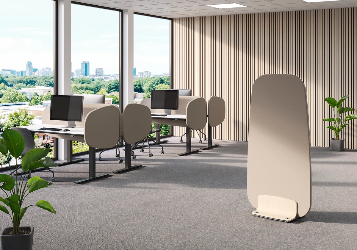 Stellwand Siluett, im Büro