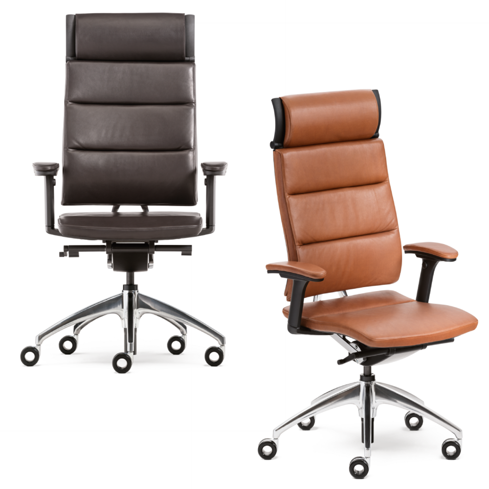 open-up modern classic – CEO Bürostuhl – Zwei Bürostühle mit achtbaren Rückenlehnen in Schwarz und Braun. Metallgestell mit Rollen, gepolsterte Sitzfläche.