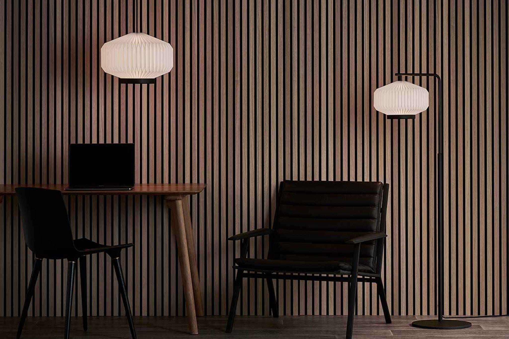 Modell 386 Shibui Stehleuchte von LE KLINT, Anwendungsbeispiel