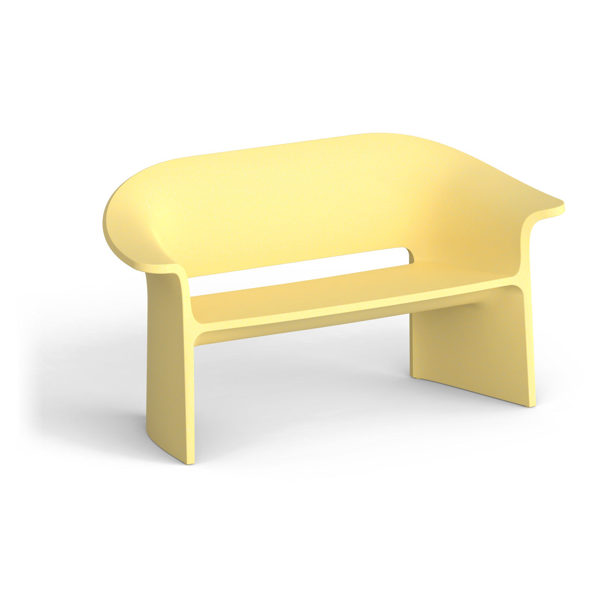 LOOPE ARMSTRONG Sofa in BeigeYellow, freigestellt