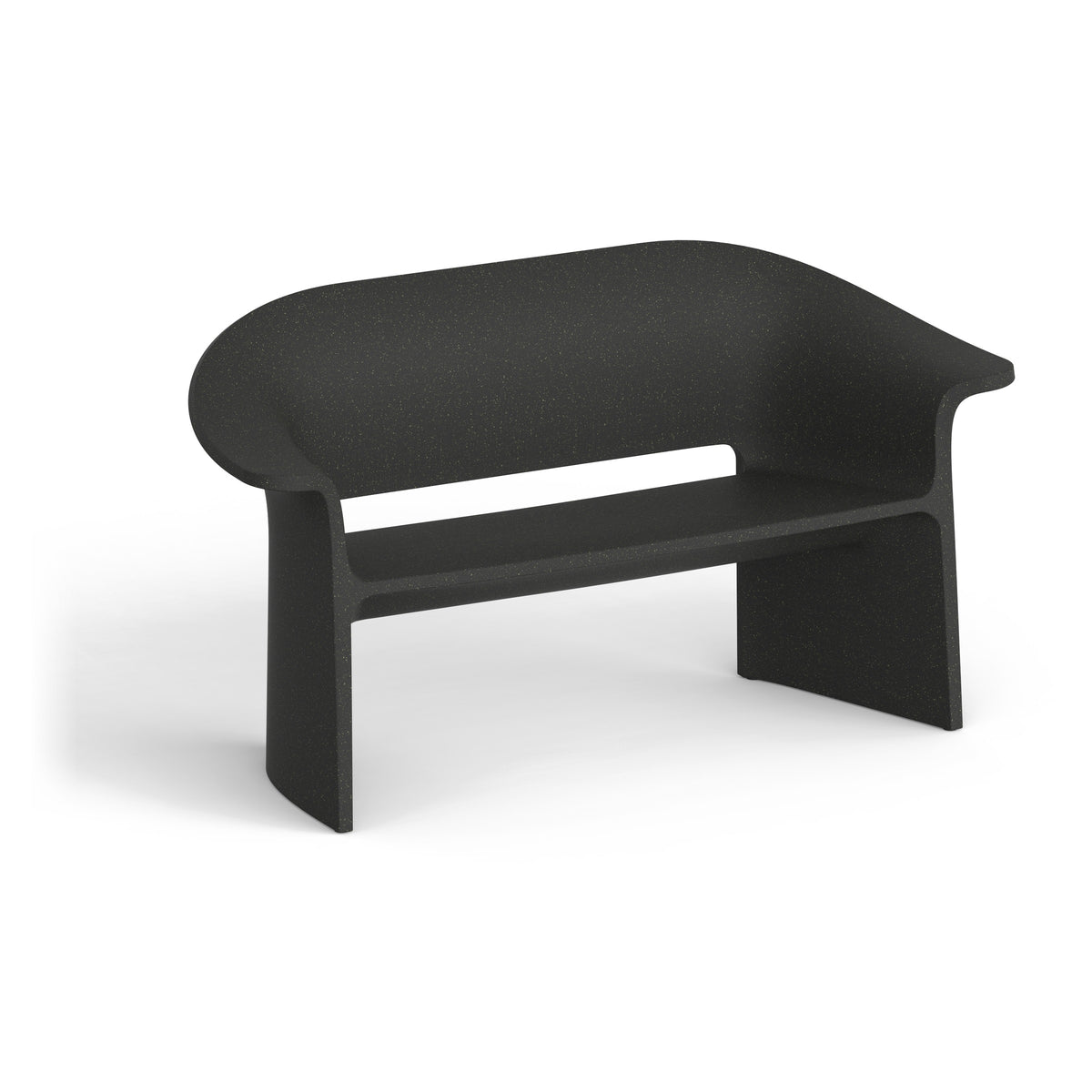 LOOPE ARMSTRONG Sofa in LimeGrayBlack, freigestellt