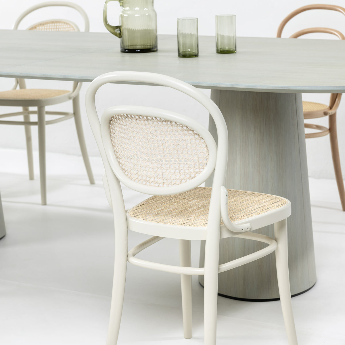 P.O.V. plus Tisch 481 aus der P.O.V. plus-Kollektion, im Ensemble