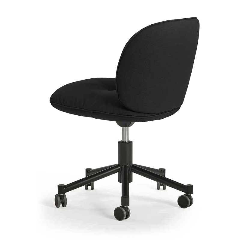 Sancal Mullit Konferenzstuhl in Schwarz, Ansicht von schräg hinten