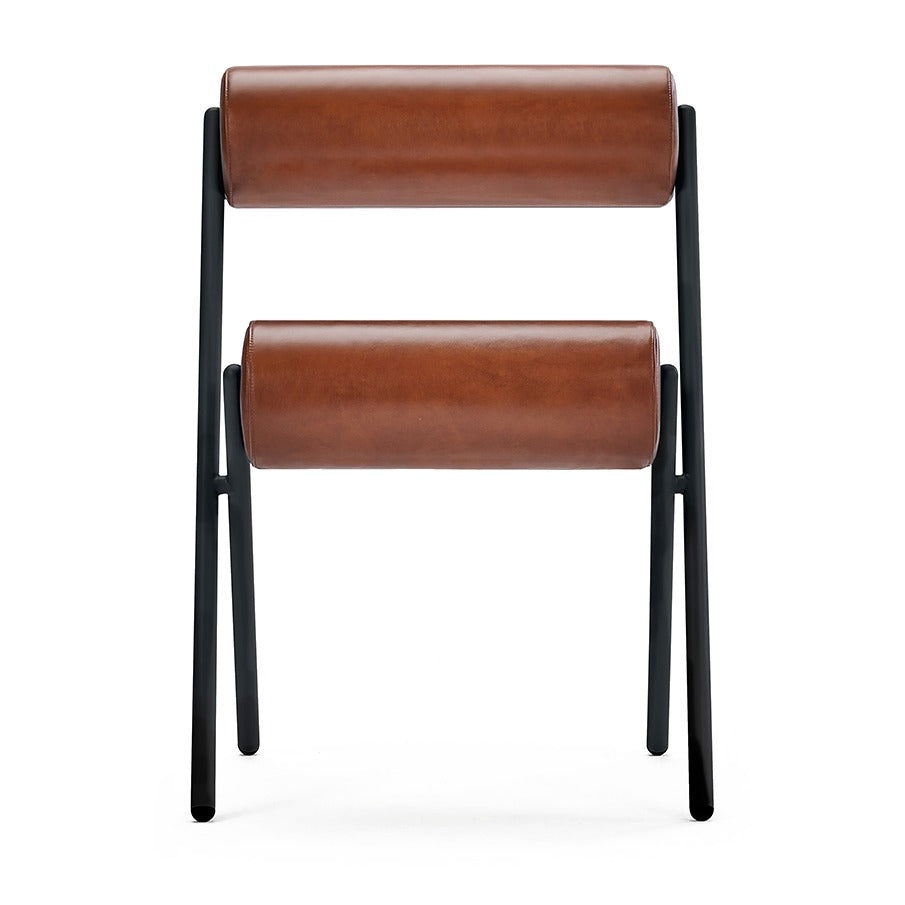 Sancal Roll Stuhl mit Rollen in braunem Leder und schwarzem Gestell, Frontansicht