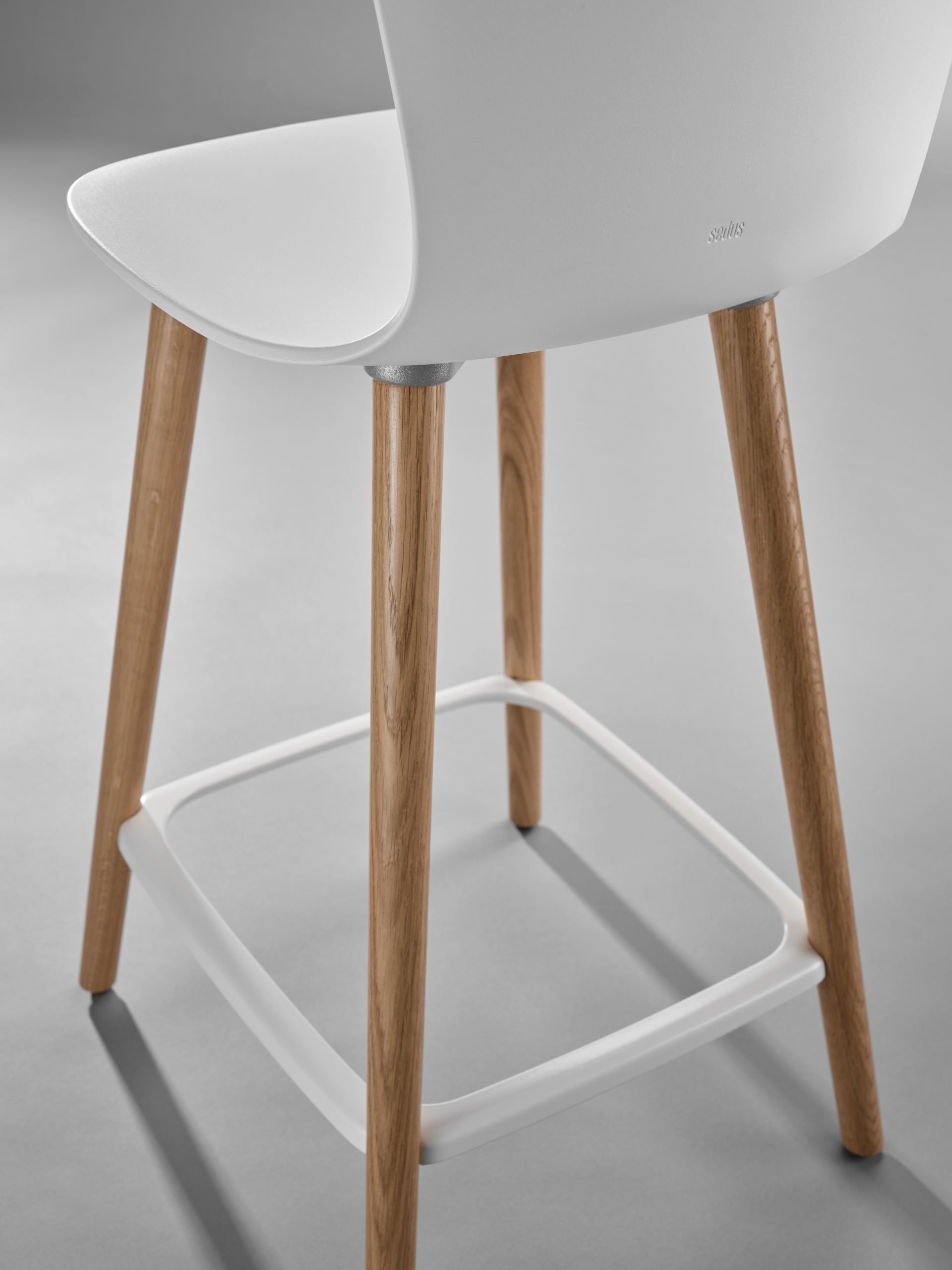 se:spot stool – Barhocker – Produktabbildung 30