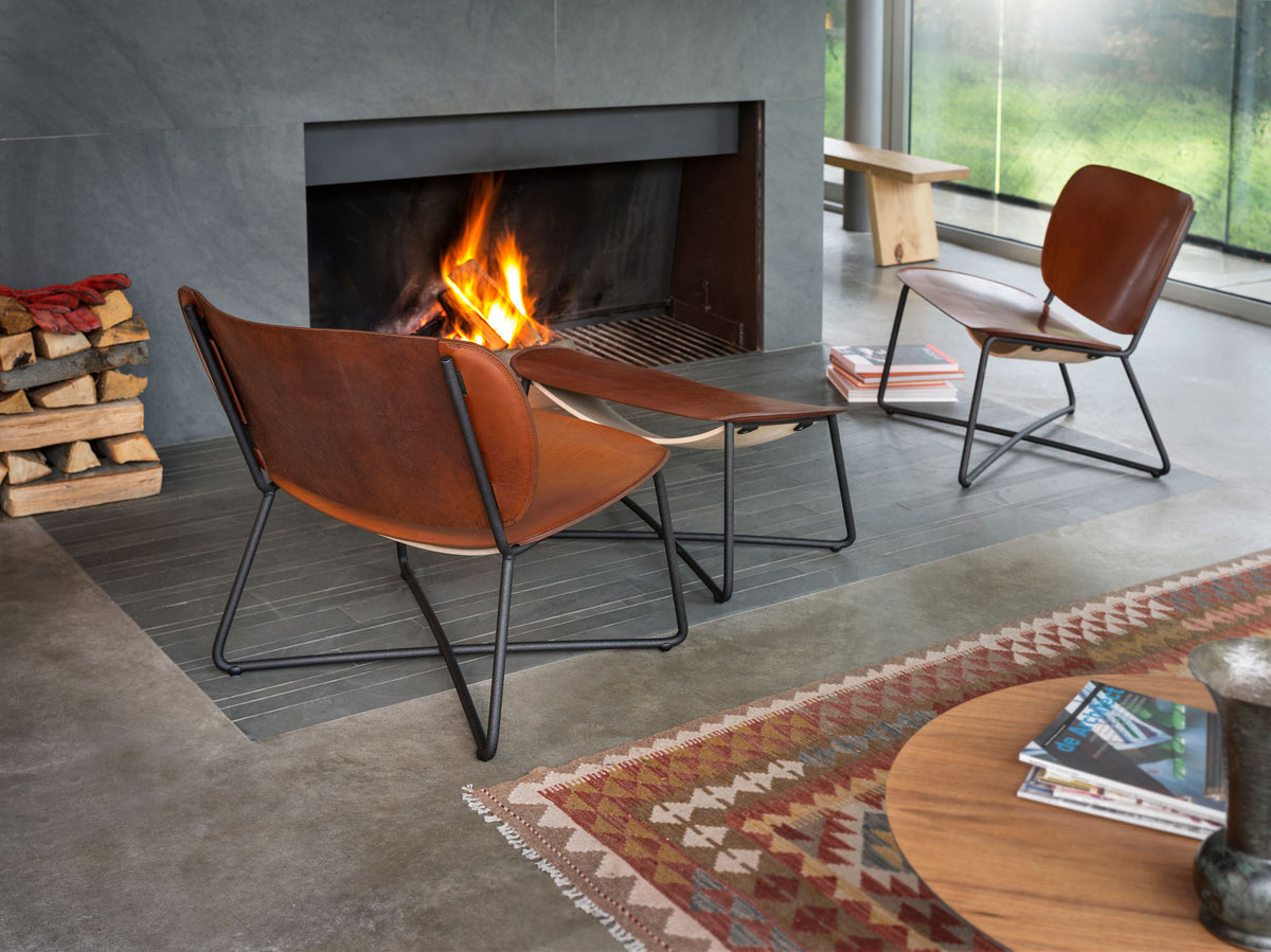 Loungesessel Miller mit Ottoman in Cognac